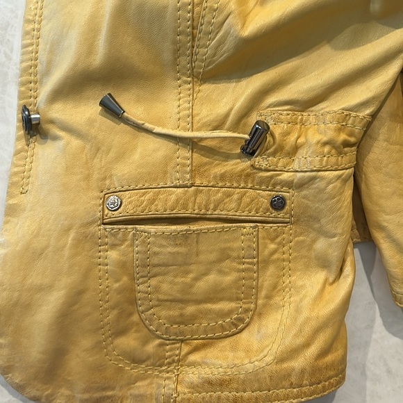 Milestone Vintage Butter Yellow Leather Jacket Size 38 | Small - Picture 6 of 6